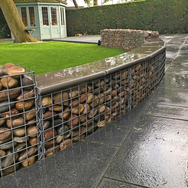 curved wall capping gabions